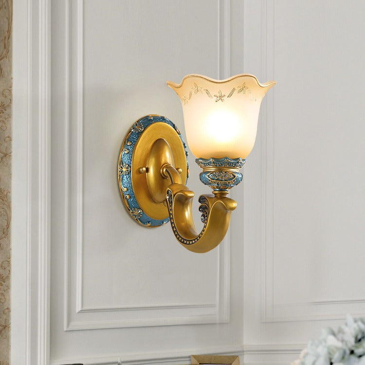 Morning Glory Iron Resin Wall Lamp