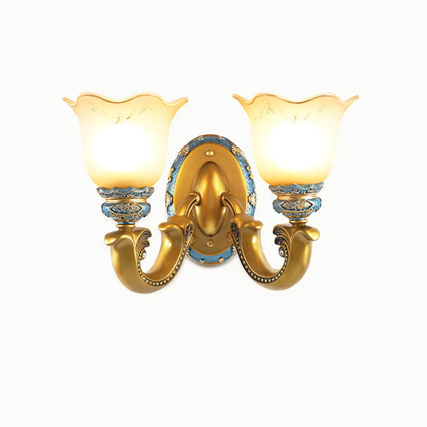 Morning Glory Iron Resin Wall Lamp