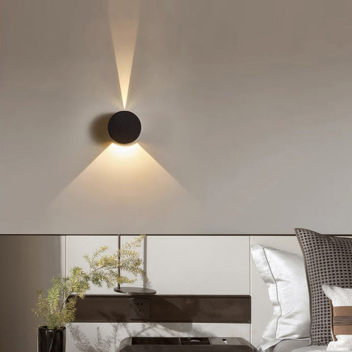 Aluminum Round Triangular Beam Wall Lamp