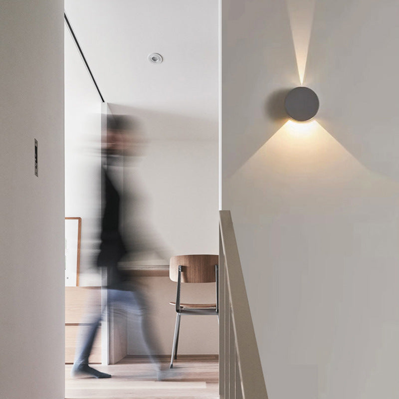 Aluminum Round Triangular Beam Wall Lamp