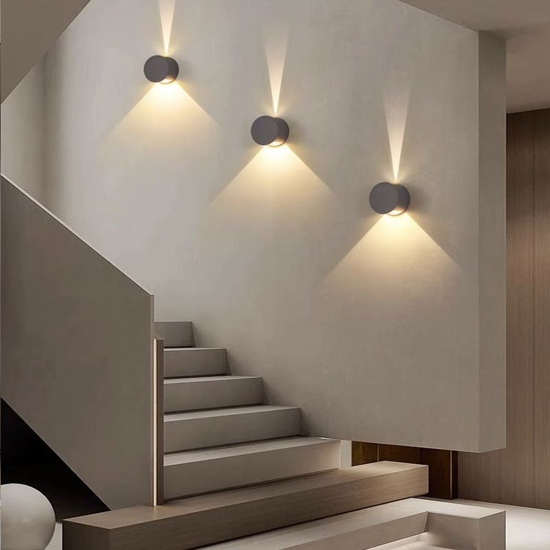 Aluminum Round Triangular Beam Wall Lamp