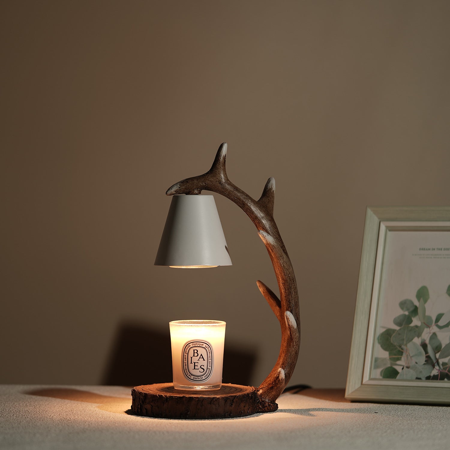 Antler Resin Hardware Aromatherapy Table Lamp