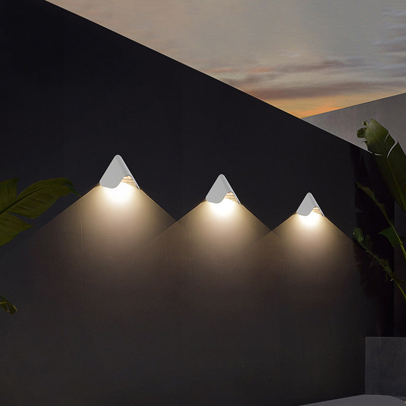 Triangle PC Aluminum Garden Outdoor Light