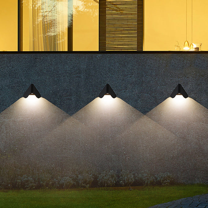 Triangle PC Aluminum Garden Outdoor Light
