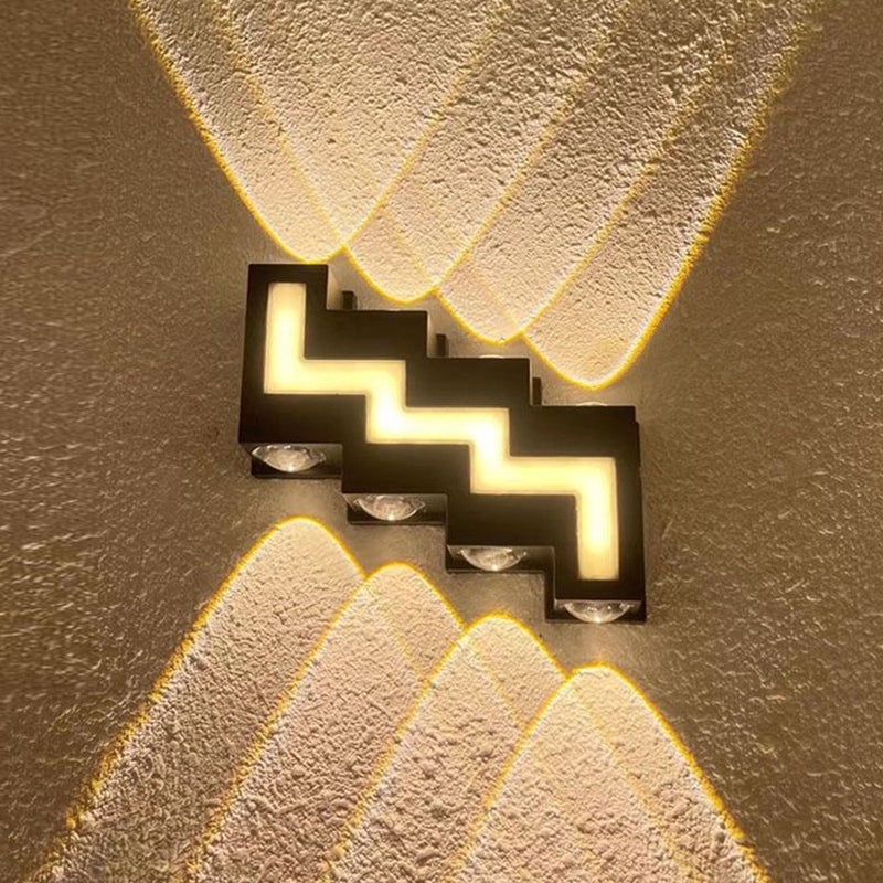 Aluminum Acrylic Stair-Shaped Patio Outdoor Light