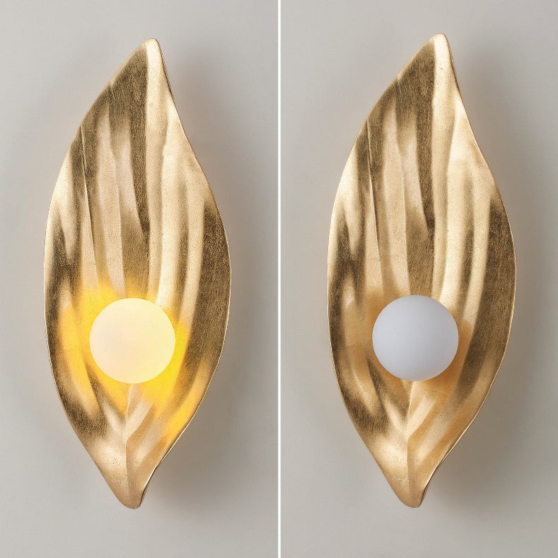 Resin Glass Leaf-Shaped Globe Wall Lamp