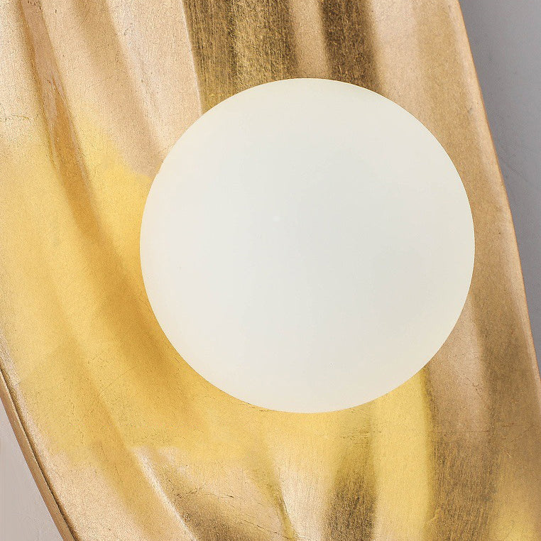 Resin Glass Leaf-Shaped Globe Wall Lamp