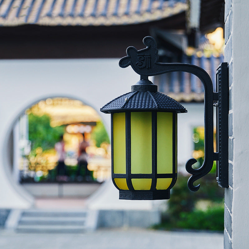 Aluminum Glass Round Lantern Outdoor Light