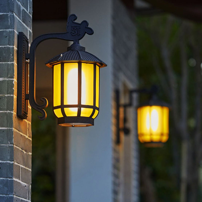 Aluminum Glass Round Lantern Outdoor Light