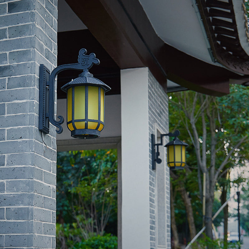 Aluminum Glass Round Lantern Outdoor Light