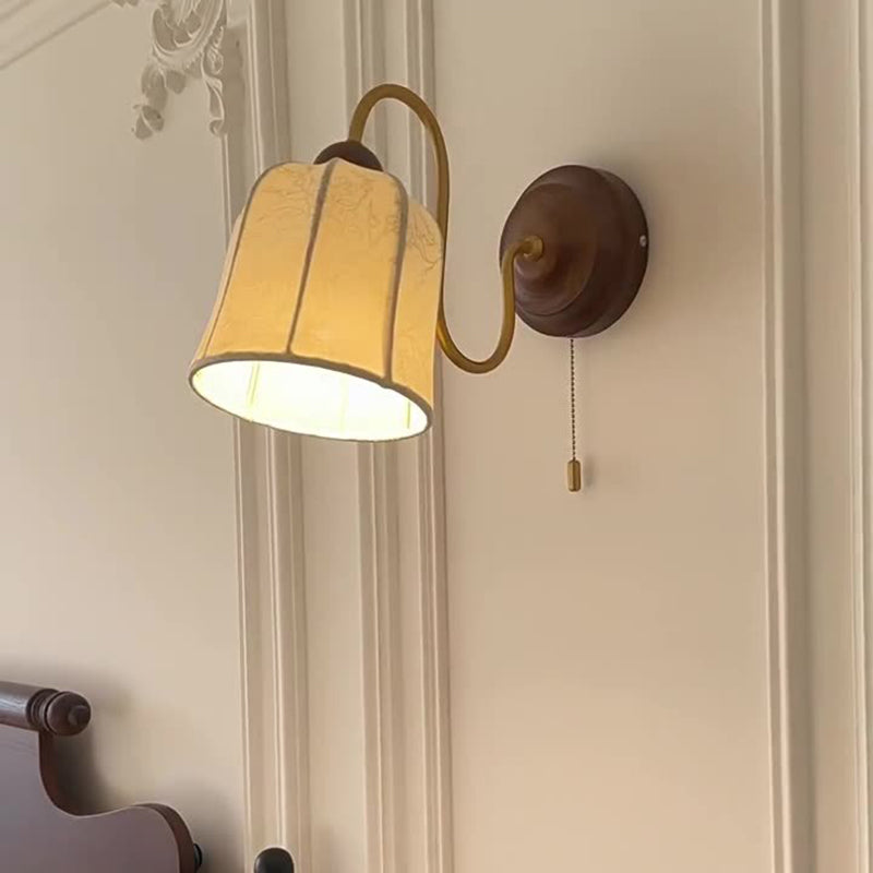 Metal Fabric Floral Pattern Wall Lamp