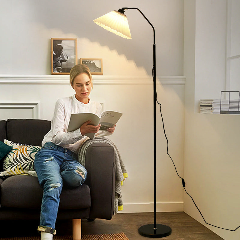 Iron Fabric Pleated Cylinder Floor Lamp