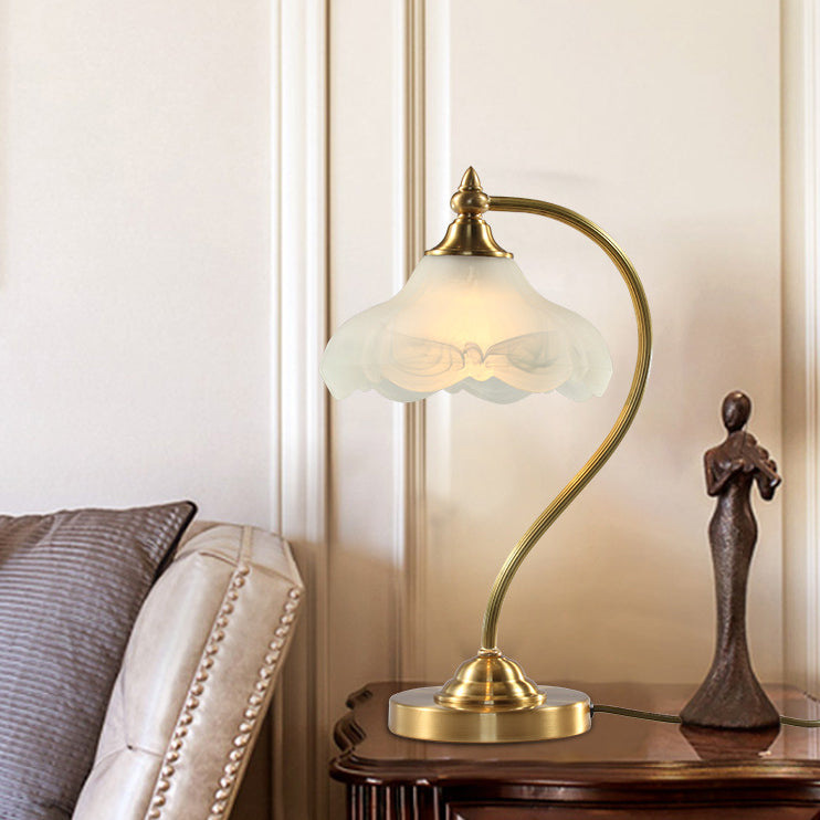 Brass Glass Floral-Shaped Living Table Lamp