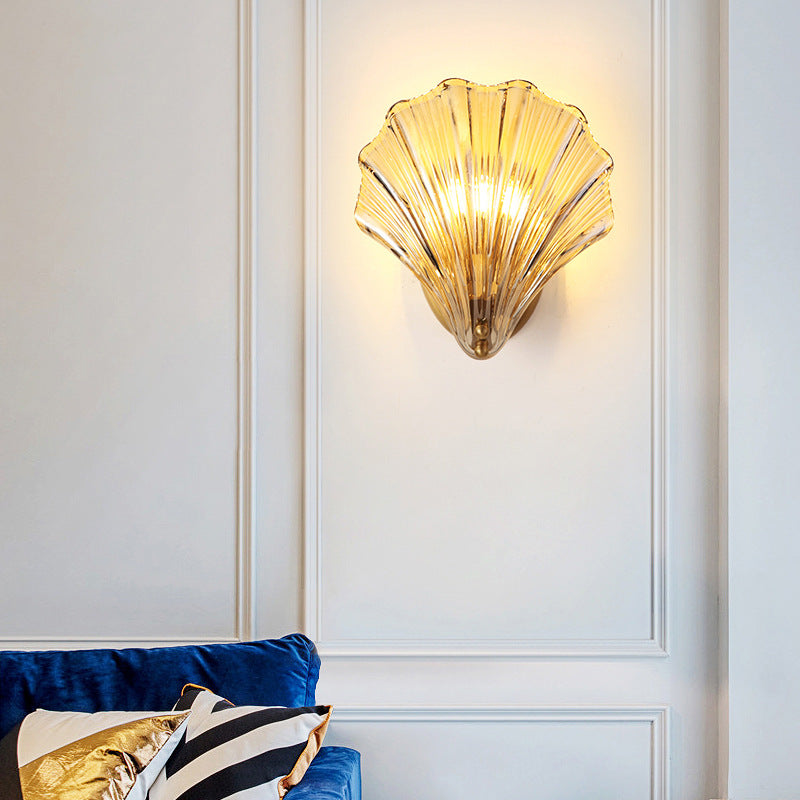 Iron Glass Shell Shape Wall Lamp