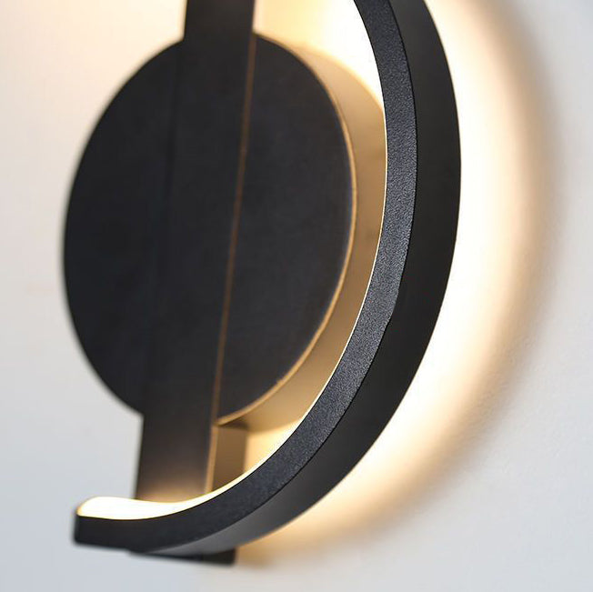 Iron Silicone Musical Curve Wall Lamp