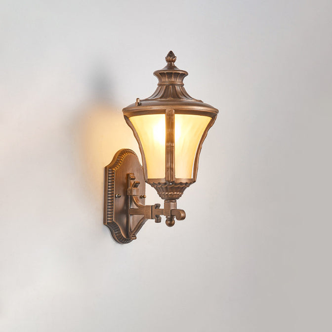 Aluminum Glass Conical Garden Outdoor Light