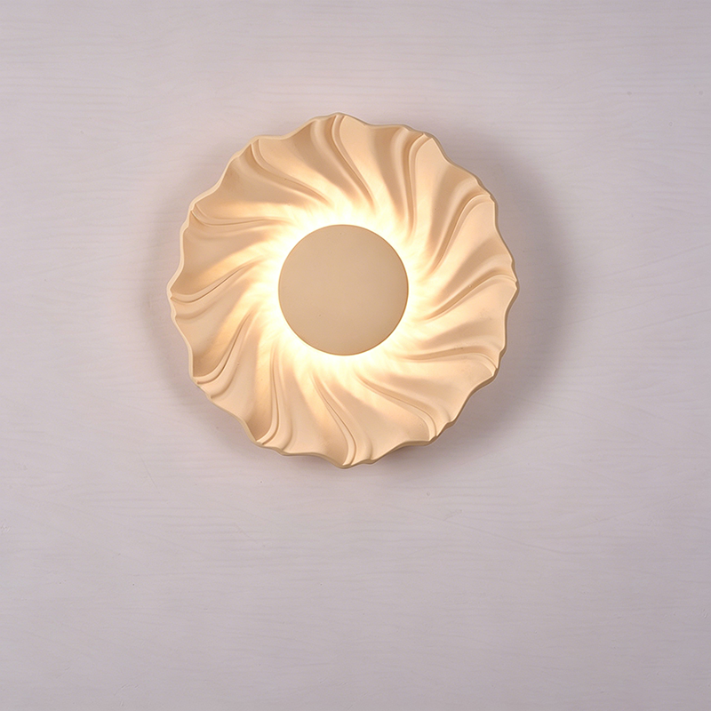 Resin Swirl-Shaped Living Room Wall Lamp