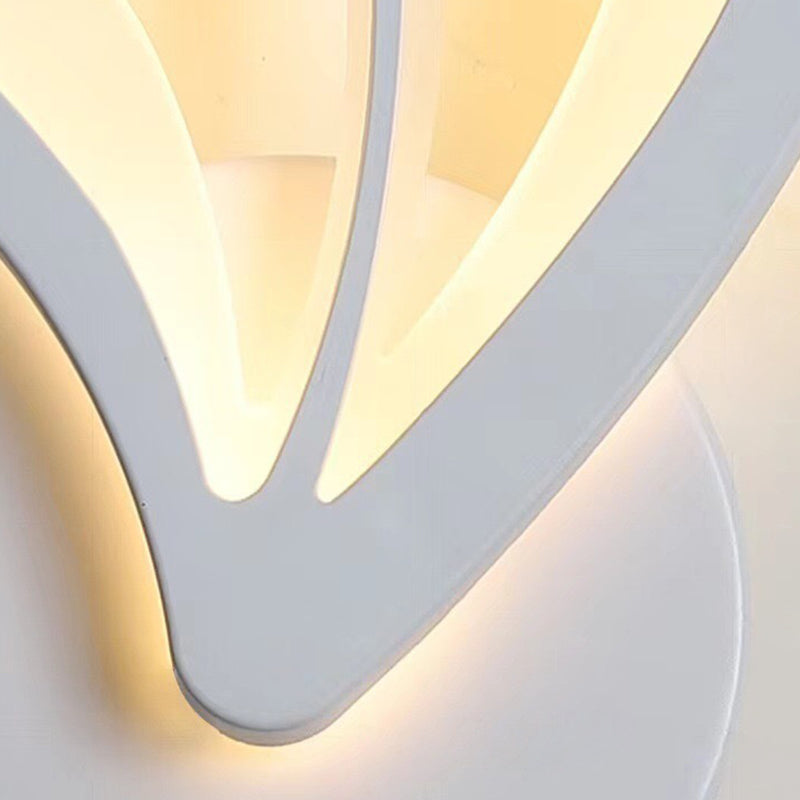 Acrylic Aluminum Iron Petal Wall Lamp