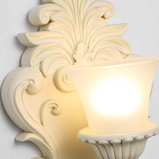Resin Glass Metal Shell Wall Lamp