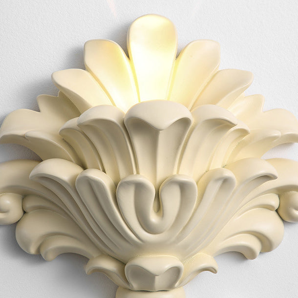 Resin Glass Metal Shell Wall Lamp