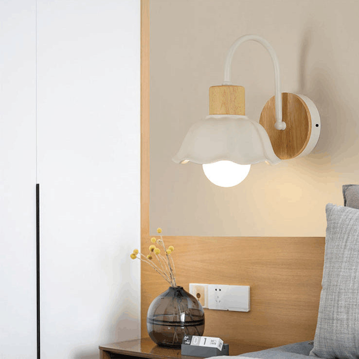 Acrylic Ceramic Glass Flower Wall Lamp
