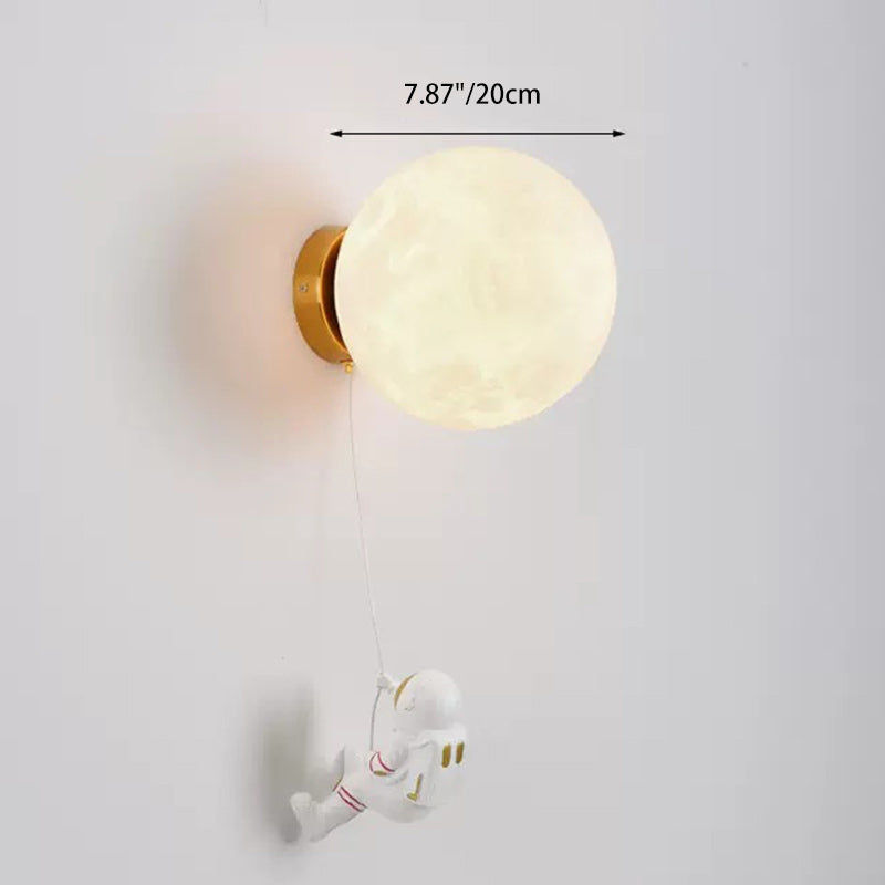 PLA Resin Iron Astronaut Wall Lamp