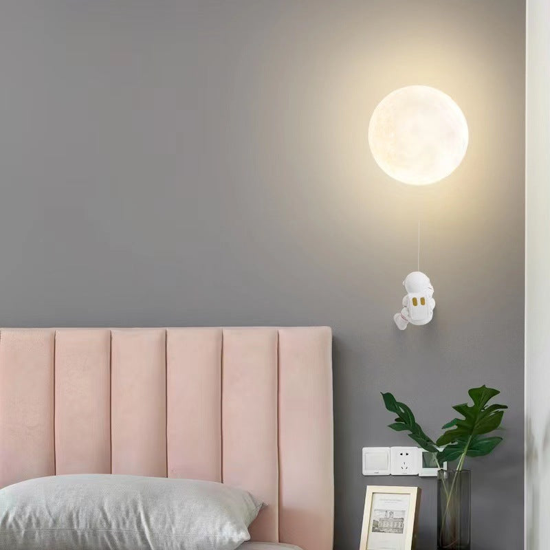 PLA Resin Iron Astronaut Wall Lamp