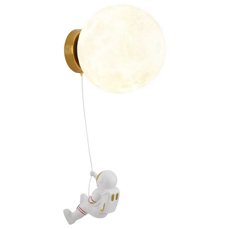 PLA Resin Iron Astronaut Wall Lamp
