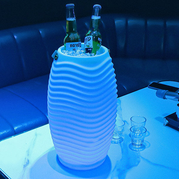 PE Barrel-Shaped Speaker Outdoor Light