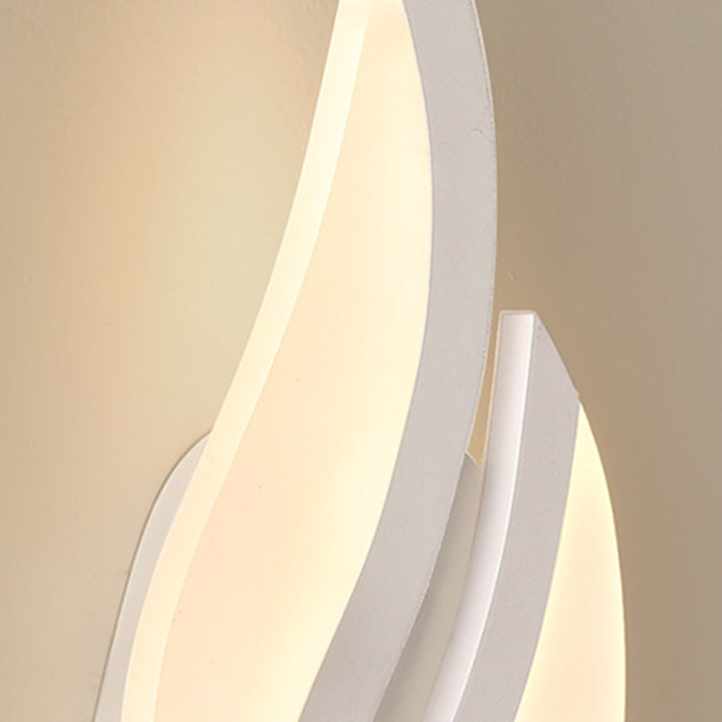 Iron Acrylic Leaf-Shaped Bedroom Wall Lamp