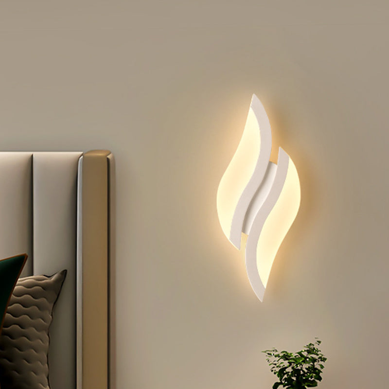 Iron Acrylic Leaf-Shaped Bedroom Wall Lamp