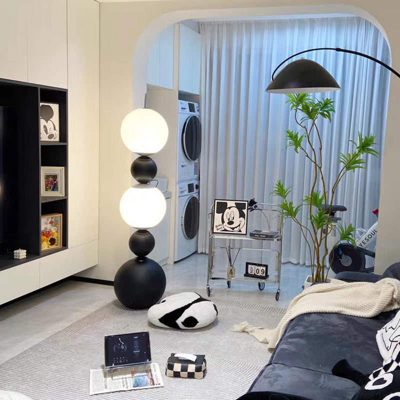 Iron Acrylic Gourd-Shaped Ball Floor Lamp