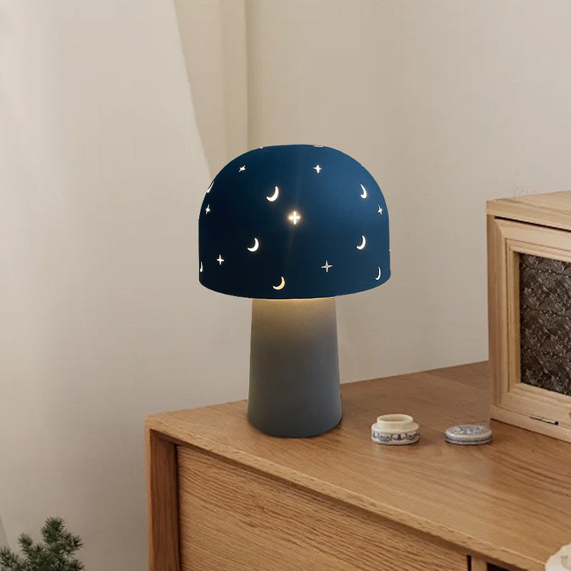 Battery Metal Glass Hollow Table Lamp