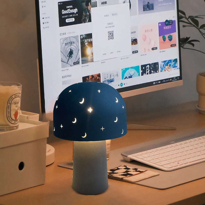Battery Metal Glass Hollow Table Lamp
