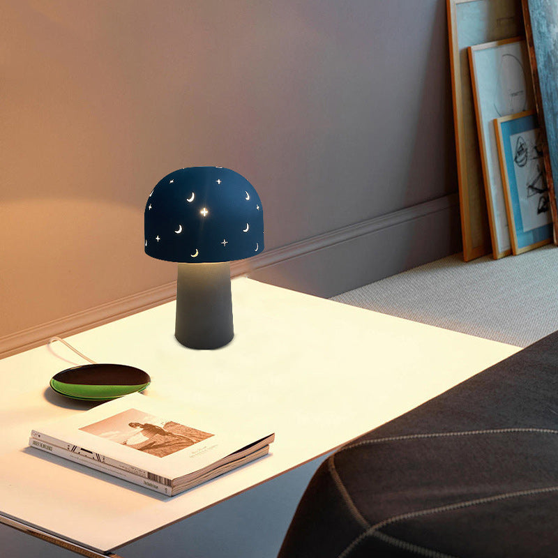 Battery Metal Glass Hollow Table Lamp