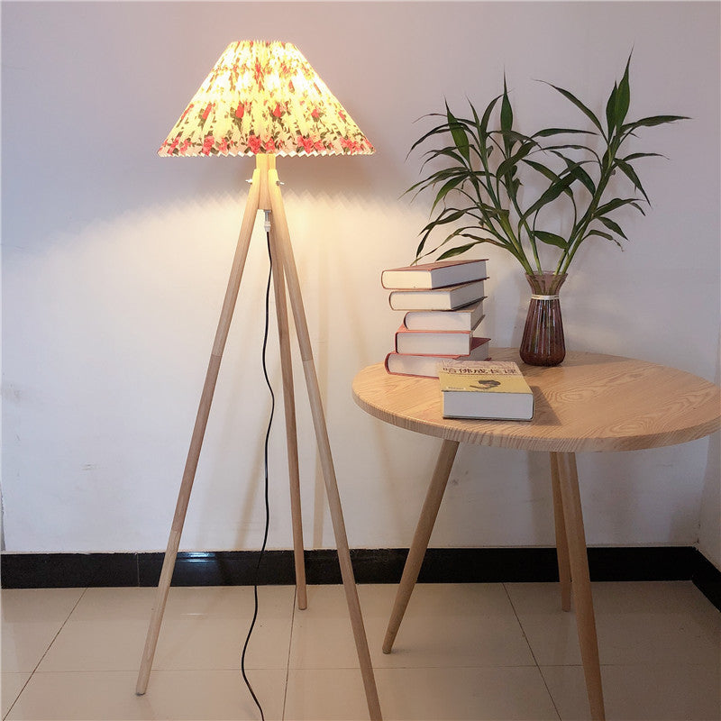 Wood Fabric Pleated Tripod Floor Lamp
