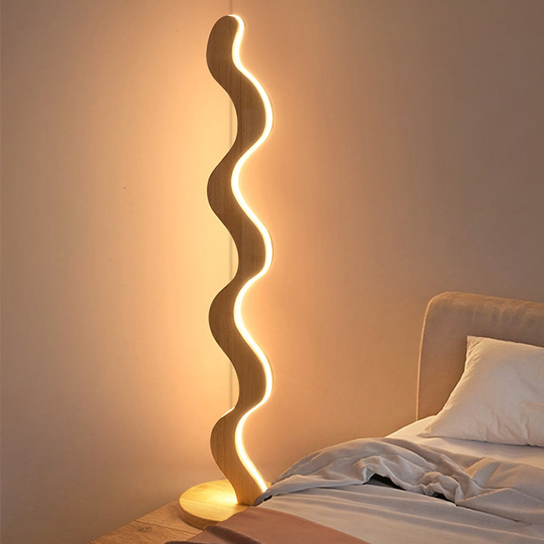Oak Acrylic Wavy Living Floor Lamp