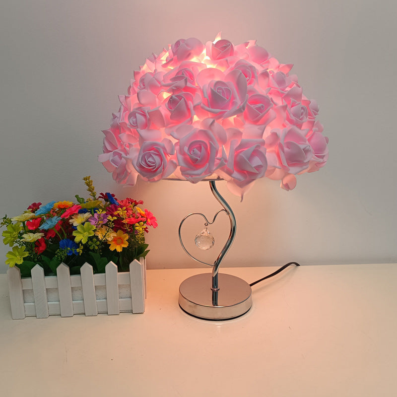 Flower Iron Fabric Living Table Lamp