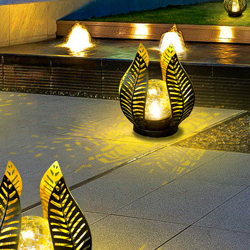 Leaf Iron Plastic Landscape Outdoor Light
