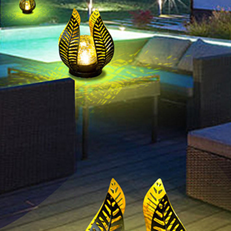 Leaf Iron Plastic Landscape Outdoor Light
