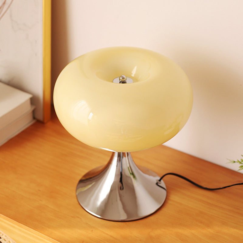 Apple-Shaped Iron Glass Bedroom Table Lamp