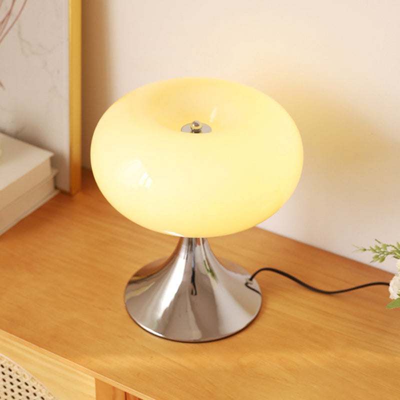 Apple-Shaped Iron Glass Bedroom Table Lamp