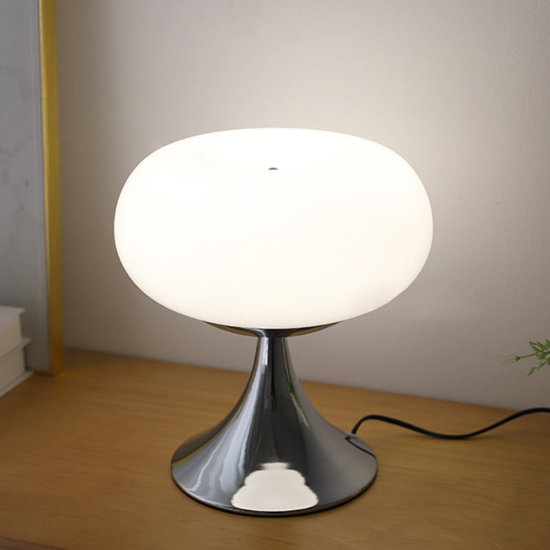 Apple-Shaped Iron Glass Bedroom Table Lamp