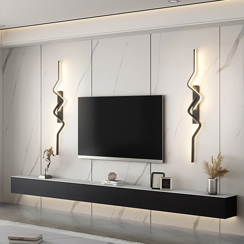 Vertical Irregular Wave Curve Wall Lamp
