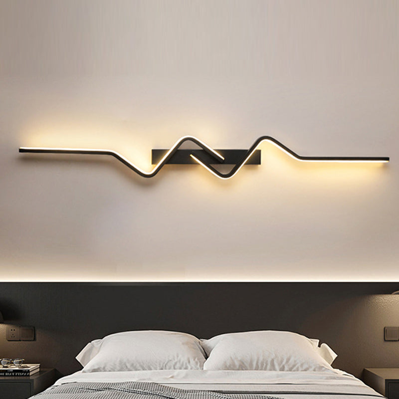Vertical Irregular Wave Curve Wall Lamp
