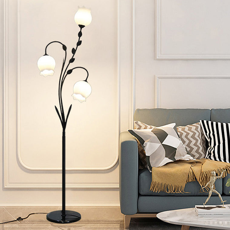Modern Minimalist Flower-Shaped Iron 3-Light Floor Lamp
