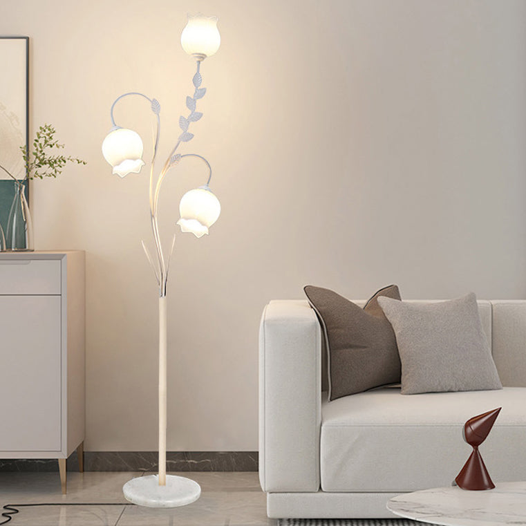 Modern Minimalist Flower-Shaped Iron 3-Light Floor Lamp