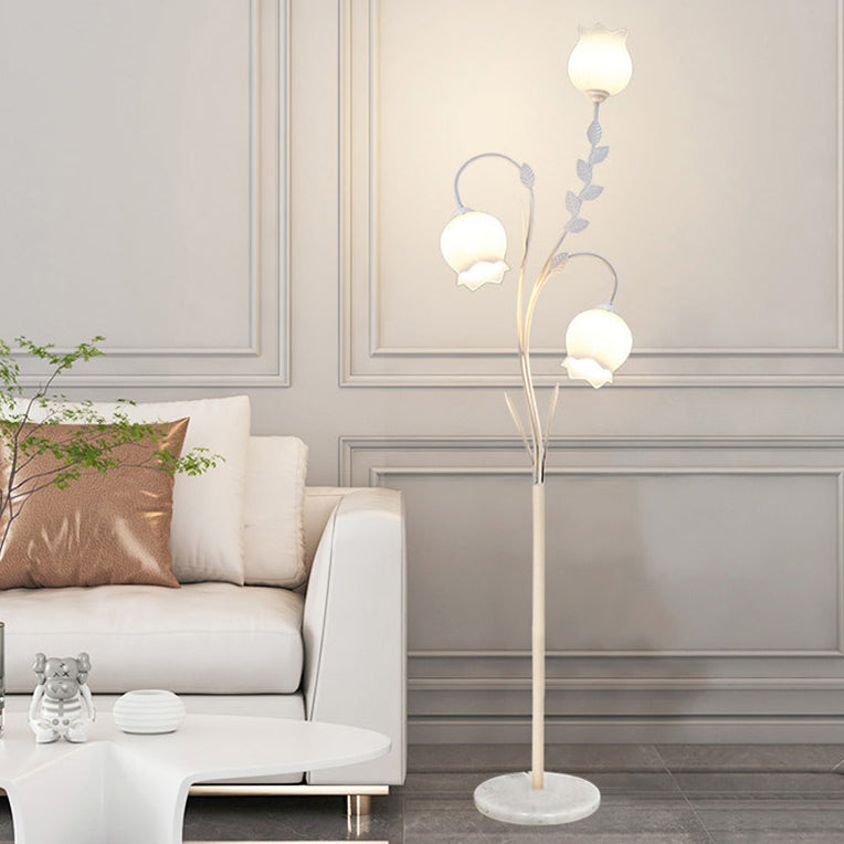 Modern Minimalist Flower-Shaped Iron 3-Light Floor Lamp