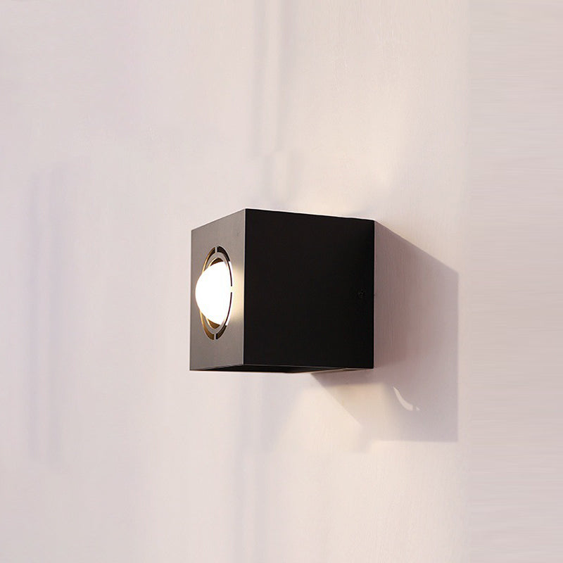 Square Round Iron Scone Wall Lamp