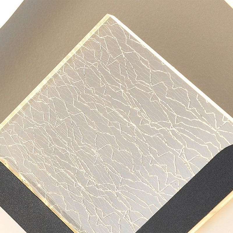 Rhombus Oval Feather Iron Wall Lamp